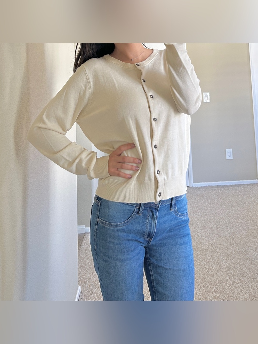 NWOT H&M Fine Knit Cardigan Cream Button-Front Crewneck